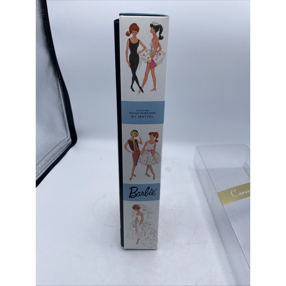 NEW 2006 Career Girl 1963 Barbie Doll Reproduction Gold label Mattel #J0965 - Picture 16 of 16